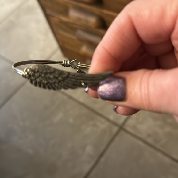 Luca + Danni Bracelet Angel Wing Cuff bangle Feather Faith Journey Statement - Picture 3 of 3